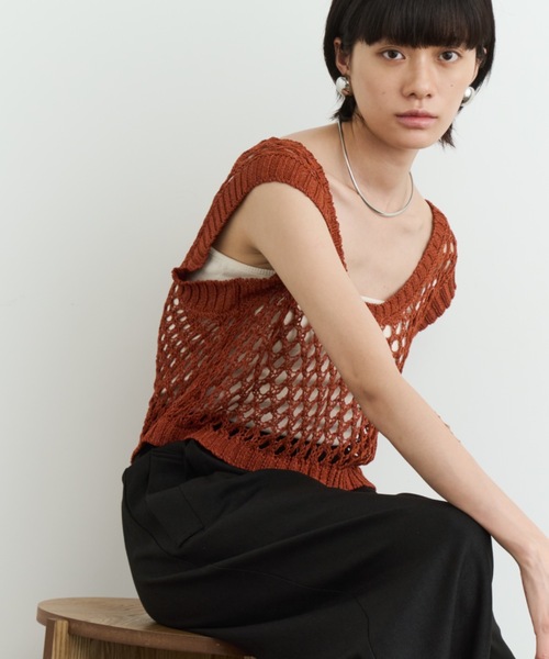 DFFUR. ベスト ジレ Uネックメッシュショートベスト レディース